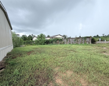 261 Road 5609 - Photo Thumbnail 7