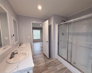 261 Road 5609 - Photo Thumbnail 21