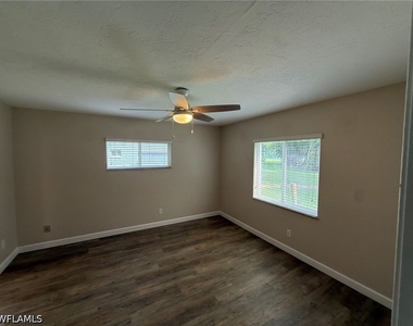3471 County Barn Road - Photo Thumbnail 13