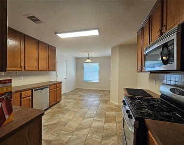 2205 Sugar Hill Drive - Photo Thumbnail 11