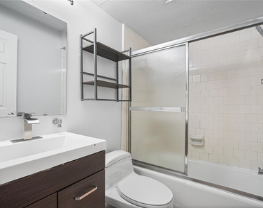 12633 Memorial Drive - Photo Thumbnail 16