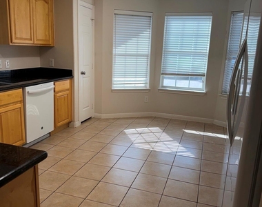 3818 Cary Creek Drive - Photo Thumbnail 3