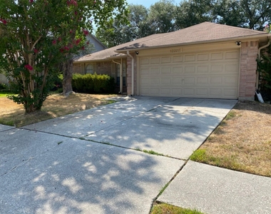 12327 White River Drive - Photo Thumbnail 7