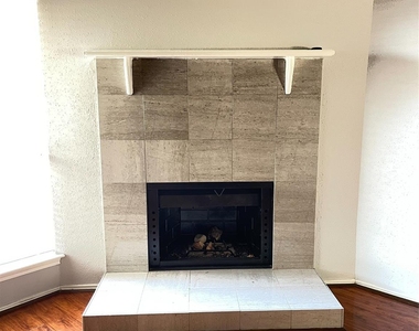 12327 White River Drive - Photo Thumbnail 9