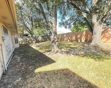 12327 White River Drive - Photo Thumbnail 40