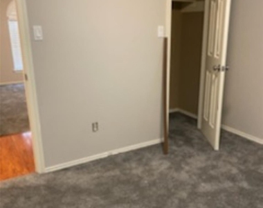 12327 White River Drive - Photo Thumbnail 21