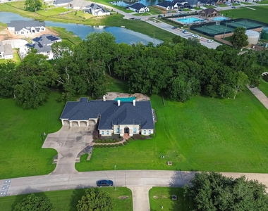4011 Westerdale Drive - Photo Thumbnail 44