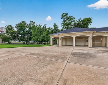4011 Westerdale Drive - Photo Thumbnail 1