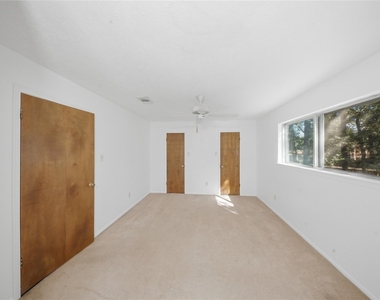 12806 Forest Meadow Drive - Photo Thumbnail 23