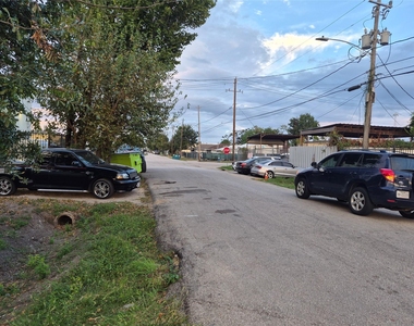 8710 Daffodil Street - Photo Thumbnail 9