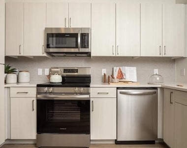 1690 North Loop - Photo Thumbnail 4