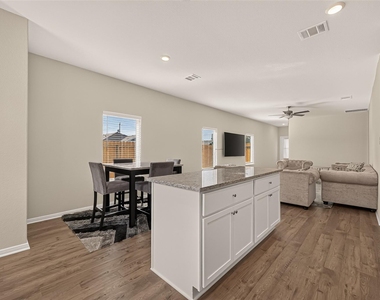 6402 Autumn Equinox Drive - Photo Thumbnail 7
