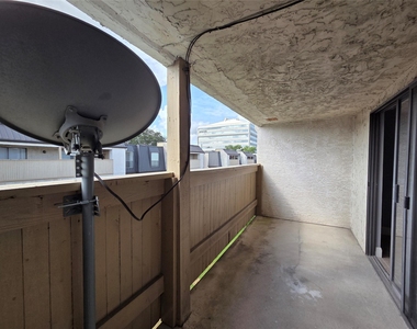 8421 Hearth Drive - Photo Thumbnail 29