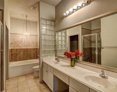 1441 East Street - Photo Thumbnail 6