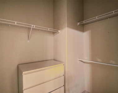 1441 East Street - Photo Thumbnail 7