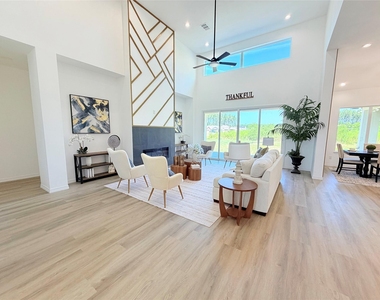 304 Road 6614 - Photo Thumbnail 3