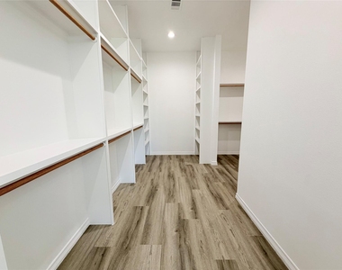 304 Road 6614 - Photo Thumbnail 19