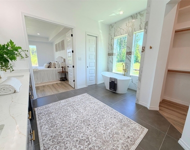 304 Road 6614 - Photo Thumbnail 18