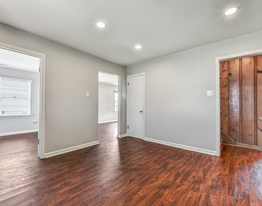 4727 Clay Street - Photo Thumbnail 12