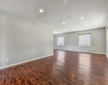4727 Clay Street - Photo Thumbnail 5