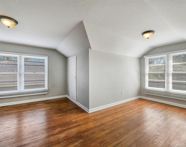 4727 Clay Street - Photo Thumbnail 20