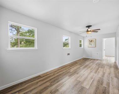 203 Wedgewood Court - Photo Thumbnail 29