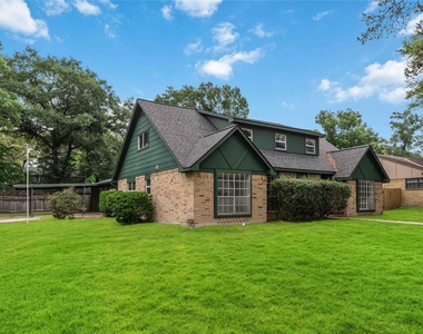 203 Wedgewood Court - Photo Thumbnail 1