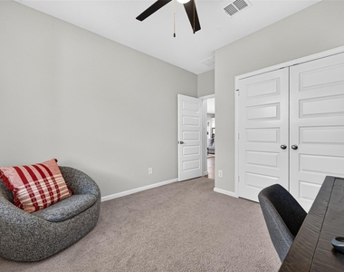 5039 Henry Merrit Street - Photo Thumbnail 23