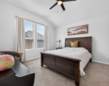 5039 Henry Merrit Street - Photo Thumbnail 27