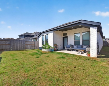 5039 Henry Merrit Street - Photo Thumbnail 42