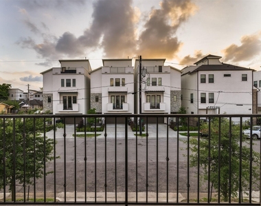 1506 Johnson Street - Photo Thumbnail 8