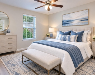 327 W Hufsmith Road - Photo Thumbnail 3