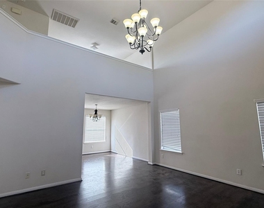 6003 Deep South Drive - Photo Thumbnail 3