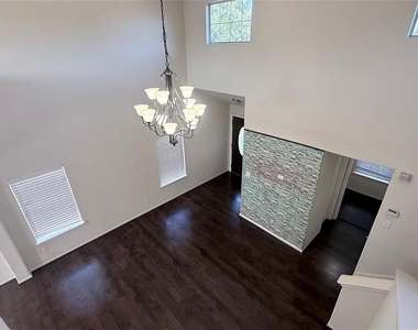 6003 Deep South Drive - Photo Thumbnail 11