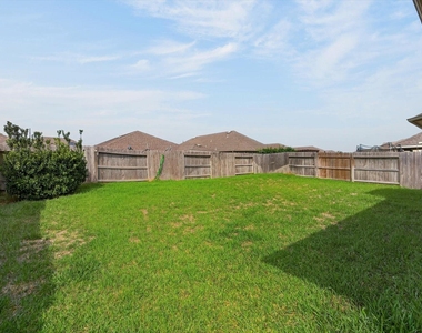 11427 Harmony Summit Trace - Photo Thumbnail 25