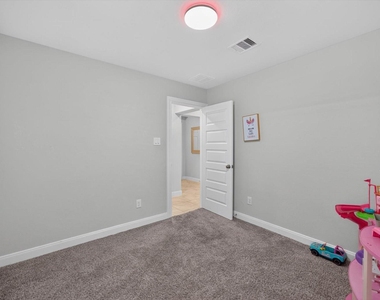 11427 Harmony Summit Trace - Photo Thumbnail 9