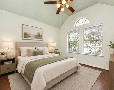 12815 Dadebrook Court - Photo Thumbnail 12