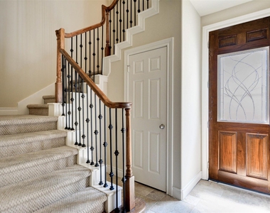 2731 Sherwin Street - Photo Thumbnail 4