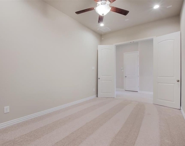 17522 Field Row Trail - Photo Thumbnail 9