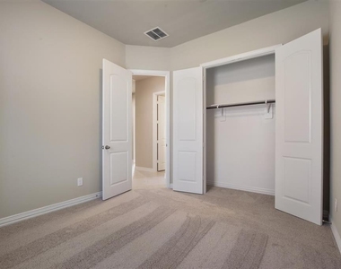 17522 Field Row Trail - Photo Thumbnail 21