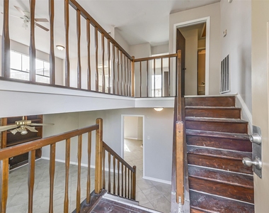 16602 Quail Dale Drive - Photo Thumbnail 9