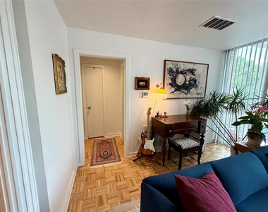 3600 Montrose Boulevard - Photo Thumbnail 17