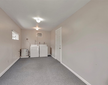 1343 Gardenia Drive - Photo Thumbnail 22