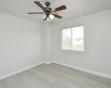 20214 Sandwith Drive - Photo Thumbnail 24