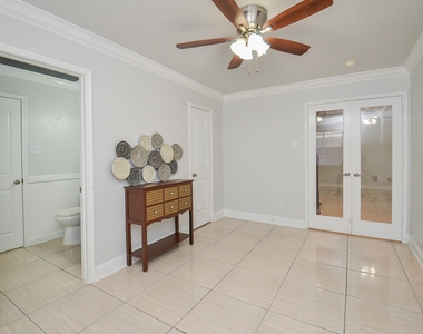 20214 Sandwith Drive - Photo Thumbnail 7