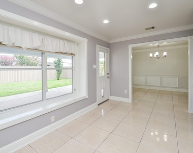 20214 Sandwith Drive - Photo Thumbnail 8
