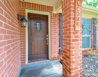 20214 Sandwith Drive - Photo Thumbnail 2