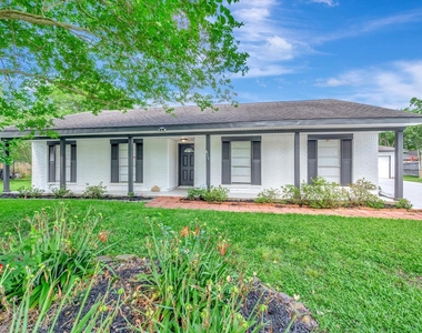 1003 Richvale Lane - Photo Thumbnail 1