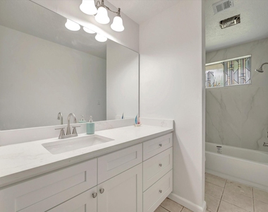 1003 Richvale Lane - Photo Thumbnail 24