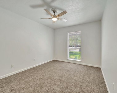 1003 Richvale Lane - Photo Thumbnail 26
